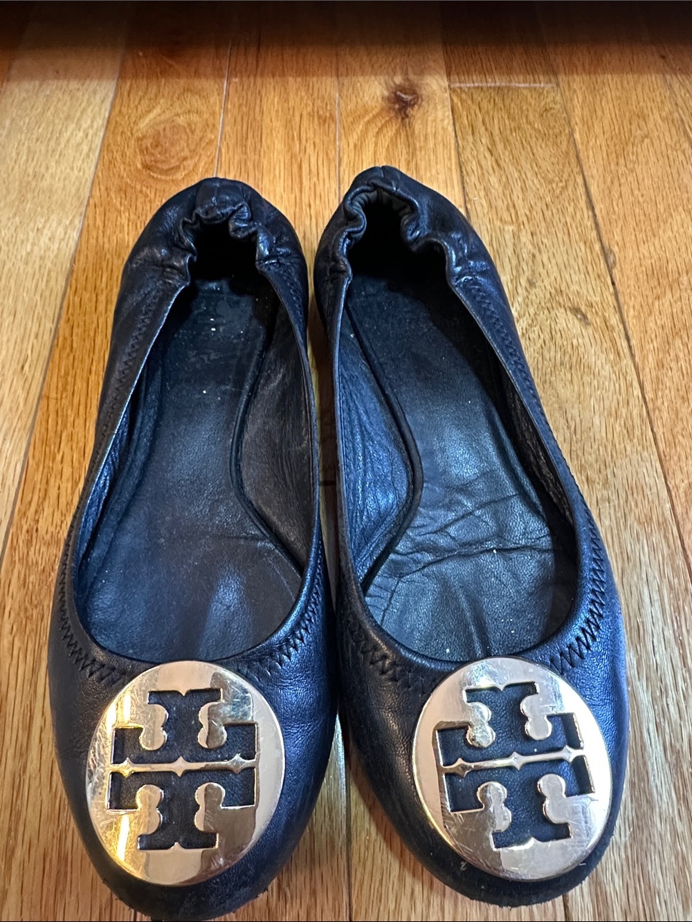Tory Burch Black Leather Logo Ballet Flats